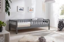 ANGEBOT Bodenbett "Mio" inkl. Rollrost B-WARE Kiefer massiv hell grau 90x200 cm