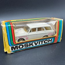 VINTAGE Moskvitch 427