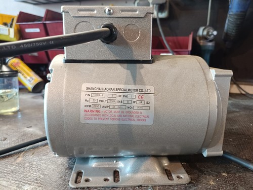 Einphasen-Elektromotor
