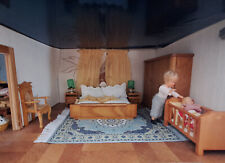 antike puppenstube möbel Schlafzimmer mit Baby+Bett