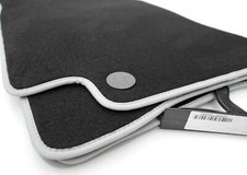 Fußmatten passend für Mercedes SLK SLC R172 AMG Velours Schwarz Silber Matten