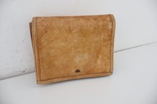 THE BRIDGE WOMEN'S SHOULDER