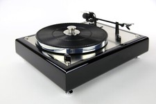 Restaurierter Thorens TD 146 Plattenspieler schwarz mit Edelstahl