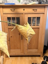 Antiker Jugendstil-Schrank um