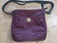 Umhängetasche, Damentasche, L.CREDI,weinrot, neuwertig