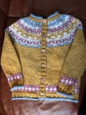 Kinderjacke aus Islandwolle, Handarbeit, Gr. 122