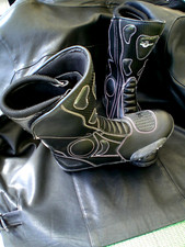 TRONIC * MOTORRADSTIEFEL * GR.44 * UNISEX * SEHR WENIG GETRAGEN