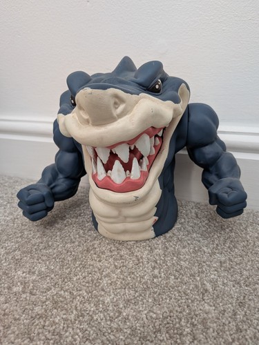 Vintage street sharks - sharks, ripster