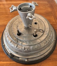 Antiker Weihnachtsbaumständer mit Spieluhr 2 Melodien Jugendstil