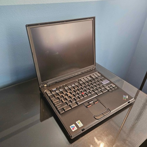 Lenovo thinkpad t43 - (read),