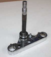 Gabelbrücke unterer Klemmkopf mit Lenkschaft Suzuki VS 1400 1987-2003 Original