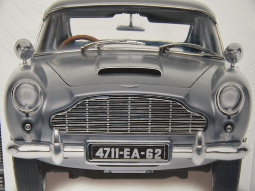 James bond eaglemos aston - james,