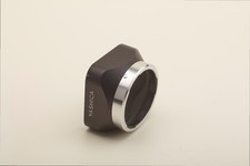 Yashica Mat 124G Gegenlichtblende, made in Japan, neuwertig