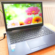 XMG W650 15 Zoll POWER FULLHD l 500GB SSD Windows 11 l 16GB RAM NEU CORE i7