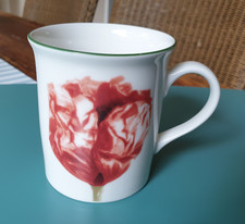 V&B FLORA  COQUELICOT Henkelbecher   Höhe 9,2 cm    VILLEROY&BOCH mehr