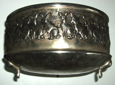 Antike handgefertigte Schale