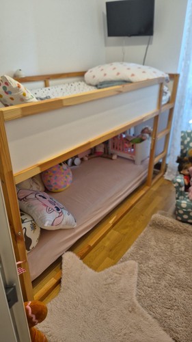 Kinderbett