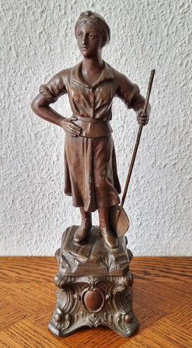 Schöne alte zinkguss figur - schöne,,