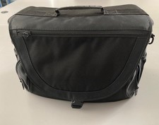 LOWEPRO NOVA 5 AW Fototasche / Kameratasche