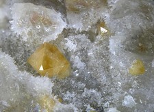 Kleinstufe SCHEELIT xx, Grube Clara, Schwarzwald / inkl. versichertem Versand