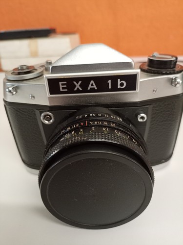 Spiegelreflexkamera analog mit - analog,