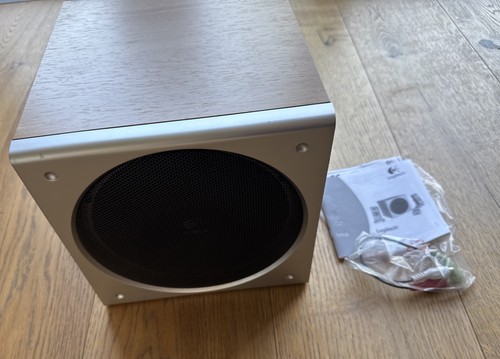 Logitech subwoofer modul - logitech,