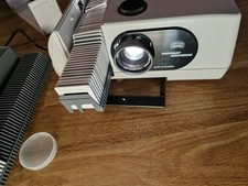 Braun Paximat Multimag 250 AF-I Diaprojektor