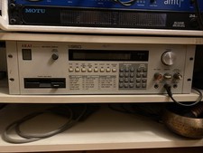 AKAI Professional S-950 12Bit