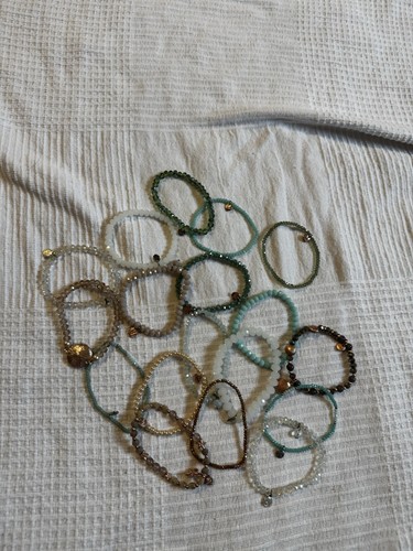 Biba armbänder - 18,