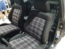 Bezüge der Ausstattung vom Golf 1 Cabrio aus Stoff GTI rot / Stoff schwarz