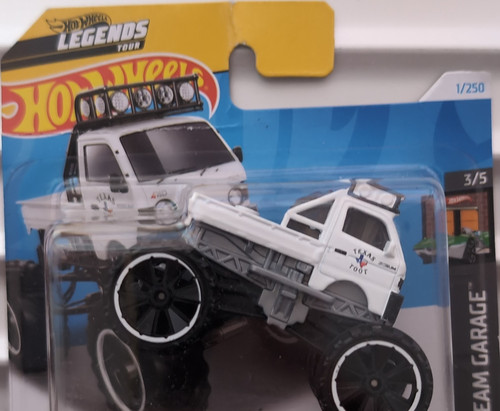 Hot wheels monster truck 64 - wheels,