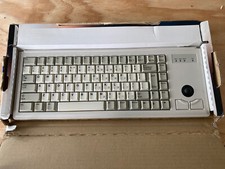 Tastatur mit Trackball Cherry - PS2 G84-4400PPAEU compact Keyboard GDDG84