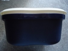 Tupperware Junior Laibwächter Brotmax 2,8 L schwarz A43 Kleiner Laibwächte blau