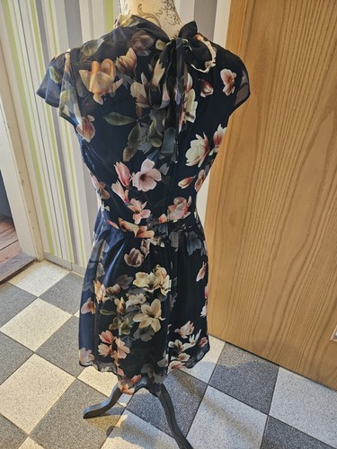 Elegantes sommerkleid - elegantes,
