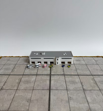 für Herpa Wings 1:500 / 1:400 Fahrzeuge Halle Vehicle Hangar  GSE / Airport