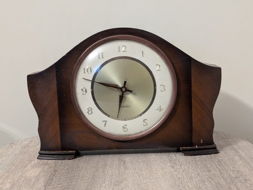 Westclox vintage floating - westclox,