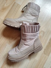 Cat Walk Stiefel 40 Boots Beige Fellfutter warm Profilsohle passgenau wasserfest