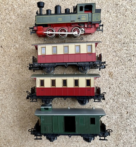 Märklin dampflokomotive - ho,