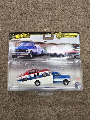 Hot wheels diecast - hot, team