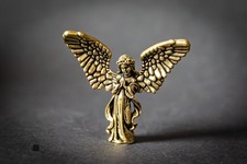 Schutzengel - Engel Figur aus Messing | Engelsfigur mit Flügeln | Deko Figur