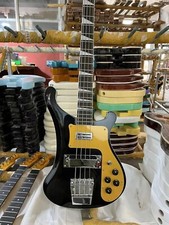 Black RickenB Style Bass - Mahagoni Korpus - Chrom Hardware