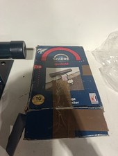 Squire Garagentor Defender