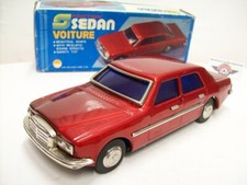 Mercedes-Benz 450 SEL 6.9 (W116), red metallic, 1975, Friktion, Scale 1:18