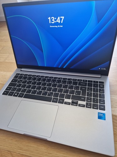 Samsung galaxy book - 4, i5-120u