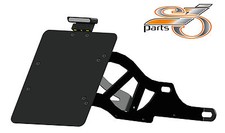 Kennzeichenhalter seitlich