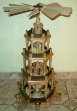  Weihnachtspyramide / Seiffen