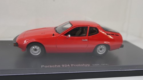 Avenue porsche 924 - 43,