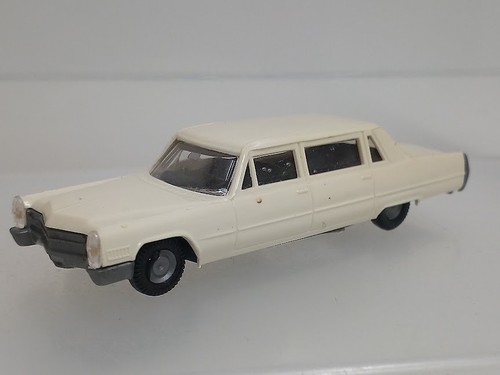 Cadillac fleetwood - cadillac,