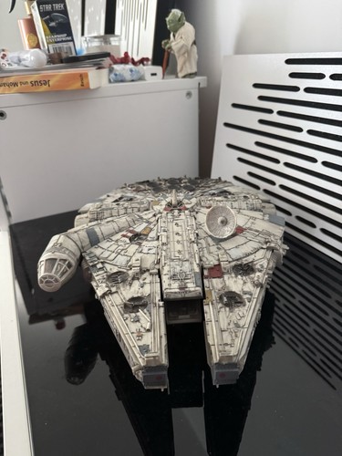 Star wars millennium falcon - millennium,