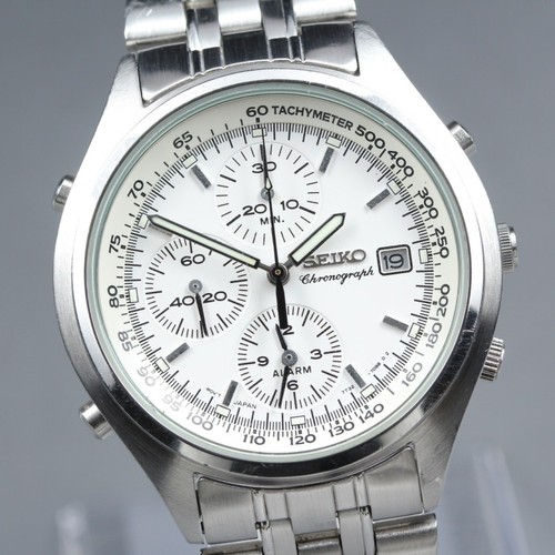 Near mint seiko chronograph - near,